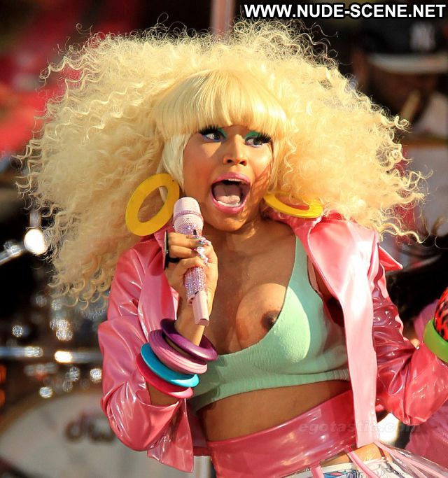 Nicki Minaj Nude Sexy Scene Nipple Slip Singer Ebony Actress