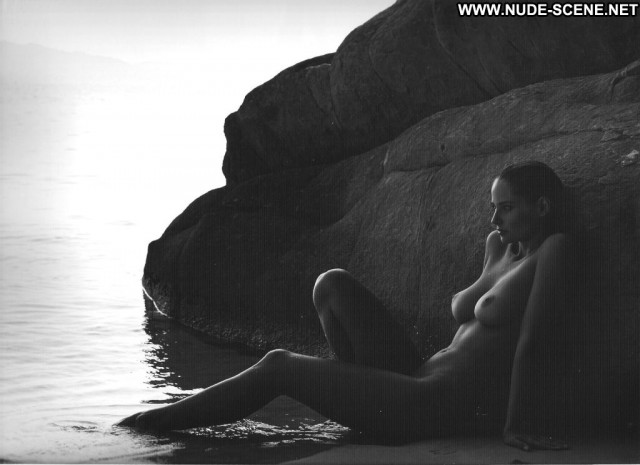 Genevieve Morton South Africa Beautiful Babe South Africa Nude Posing Shameless Celebrities