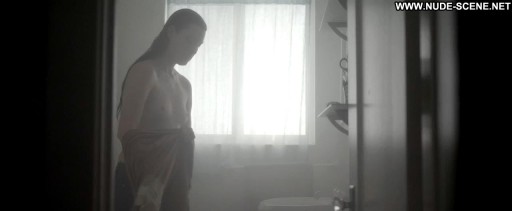 Sarah Hagan nude in bathtub scene from Sun Choke