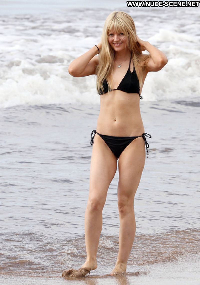 nude-scene.net Melinda Hill Beach Nude Scene Celebrity Posing Hot Bikini Ba...